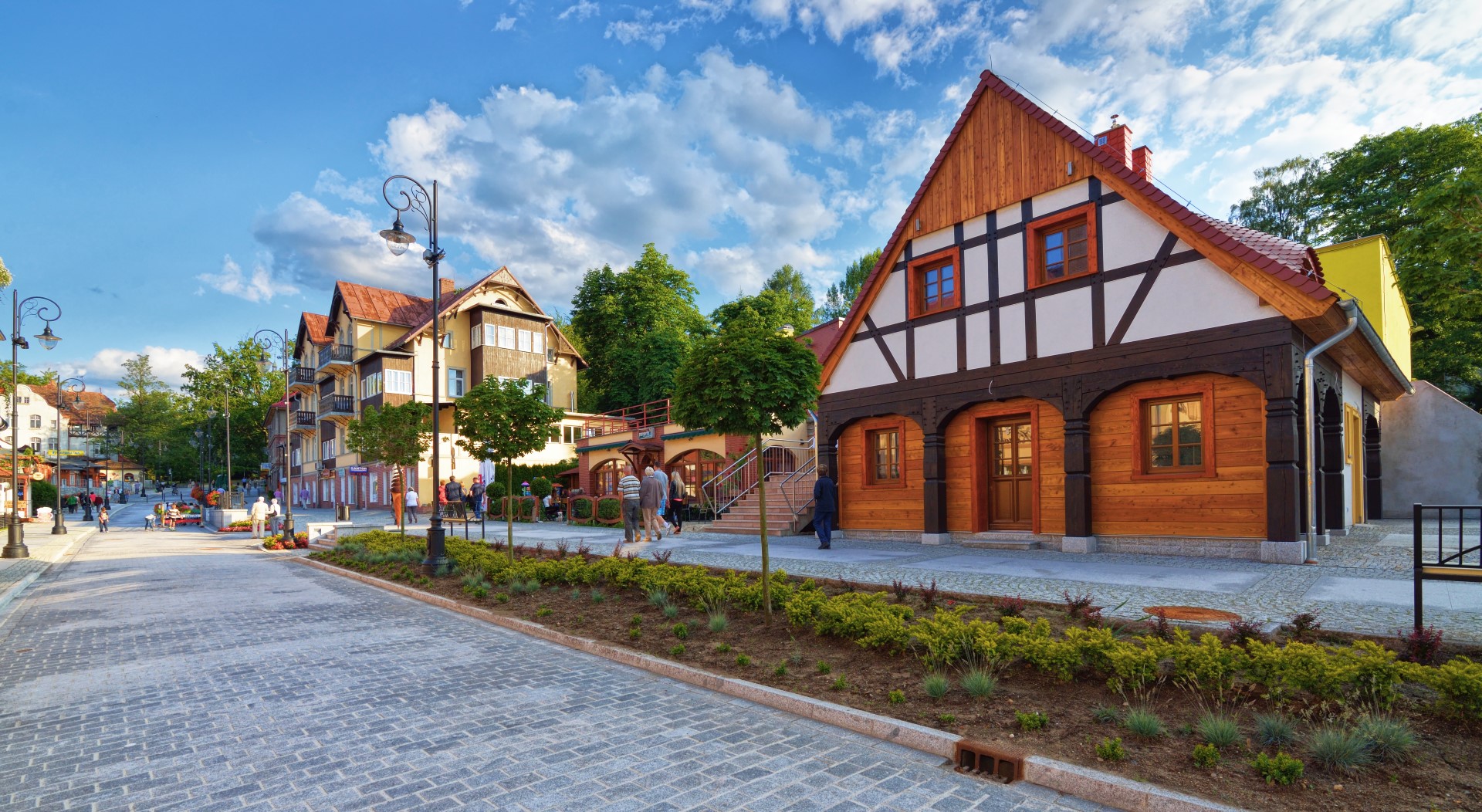 СВЕРАДУВ ЗДРУЙ - RU | Intour Polska